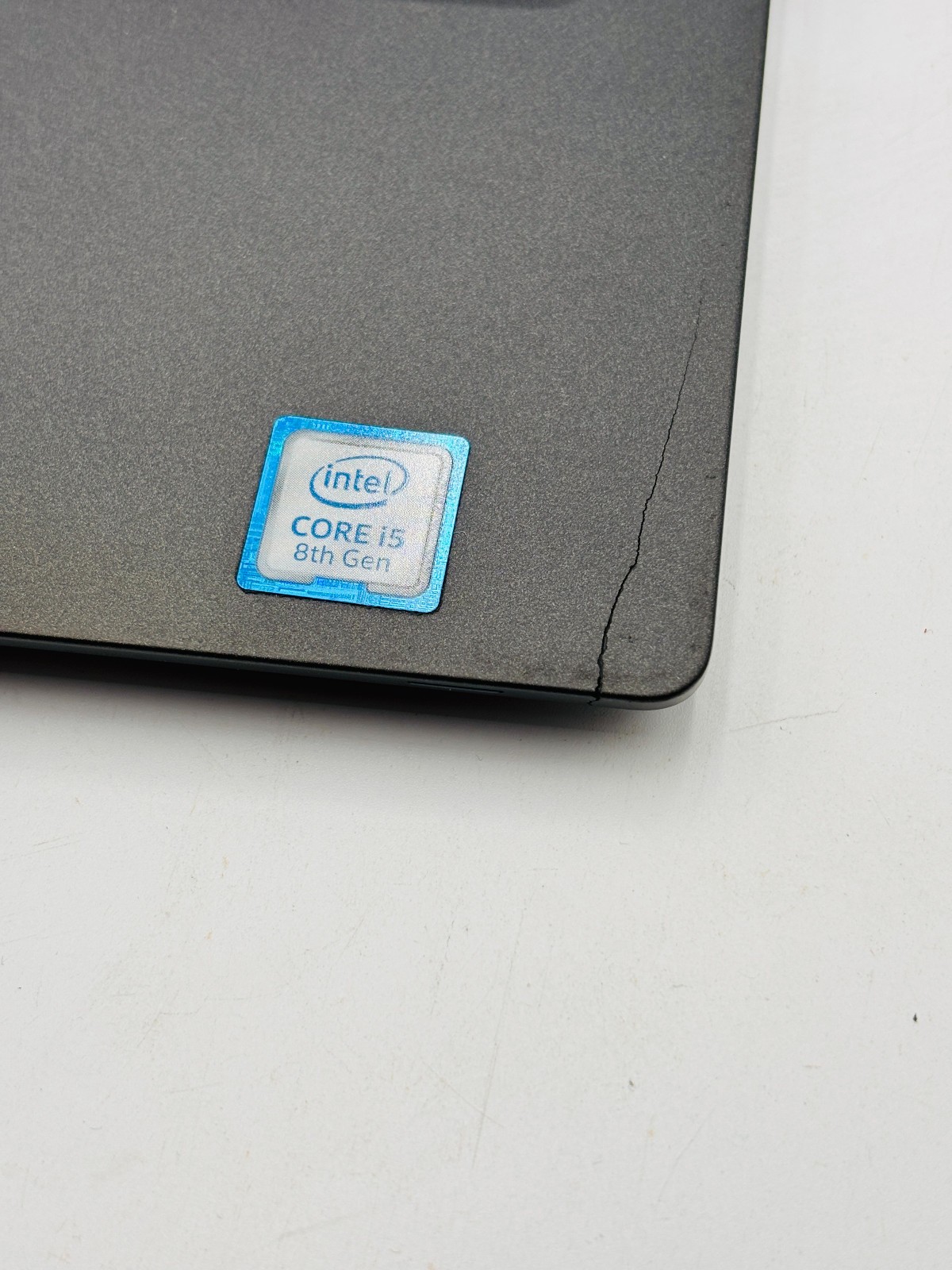 Dell Latitude 7400 i5-8365U 16GB RAM 512GB SSD Windows 11 Pro- No Battery 3 Dell Latitude 7400 i5-8365U 16GB RAM 512GB SSD Windows 11 Pro- No Battery