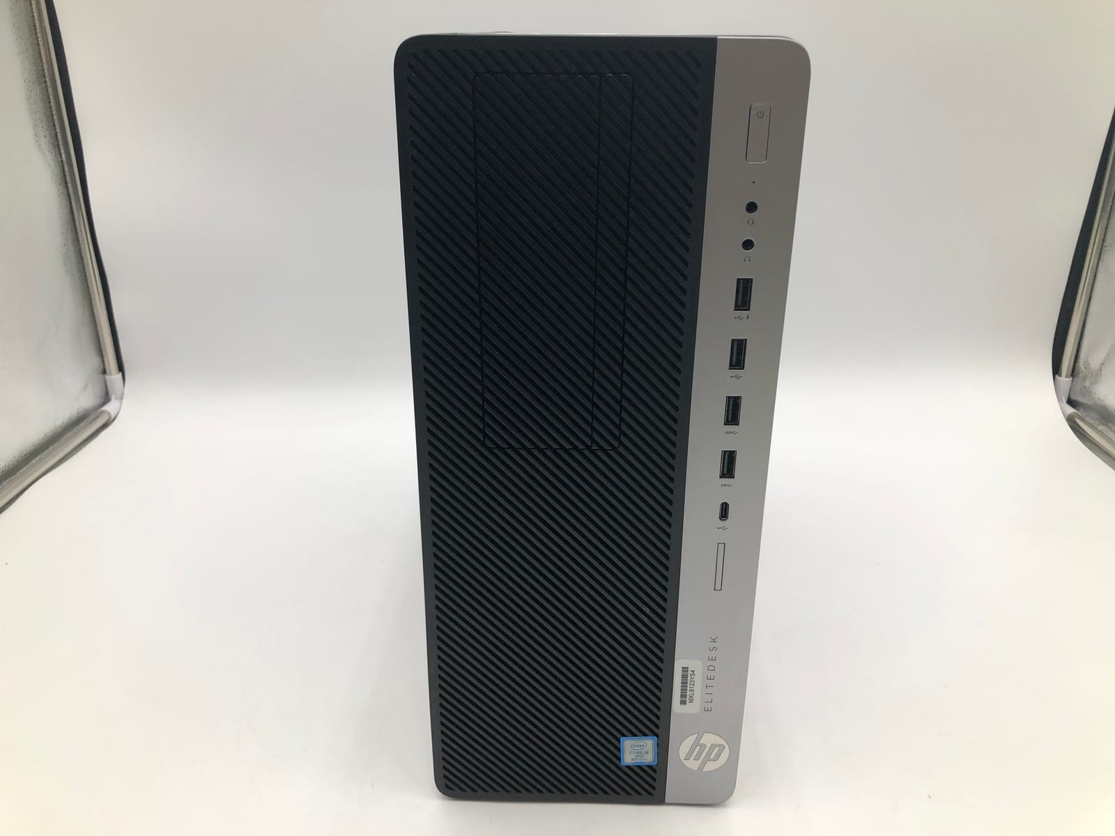 HP | EliteDesk 800 G4 TWR | i5-8500 @ 3.00GHz | 16GB | 256GB NVMe | Win 11 Pro 5 HP | EliteDesk 800 G4 TWR | i5-8500 @ 3.00GHz | 16GB | 256GB NVMe | Win 11 Pro
