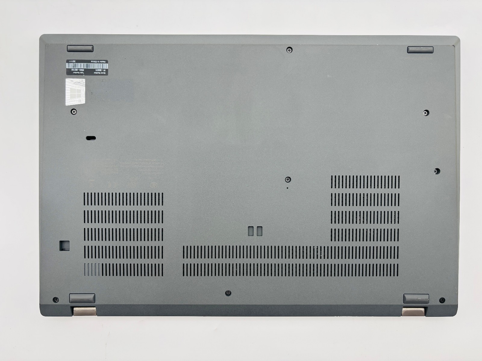 Lenovo ThinkPad T15 Gen 2 Touch- i5 1135G7 - 32GB 128GB SSD Windows 11 Pro 4 Lenovo ThinkPad T15 Gen 2 Touch- i5 1135G7 - 32GB 128GB SSD Windows 11 Pro