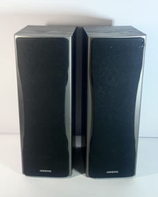 Onkyo SKF-550F Surround System Speaker Pair - tested, good condition