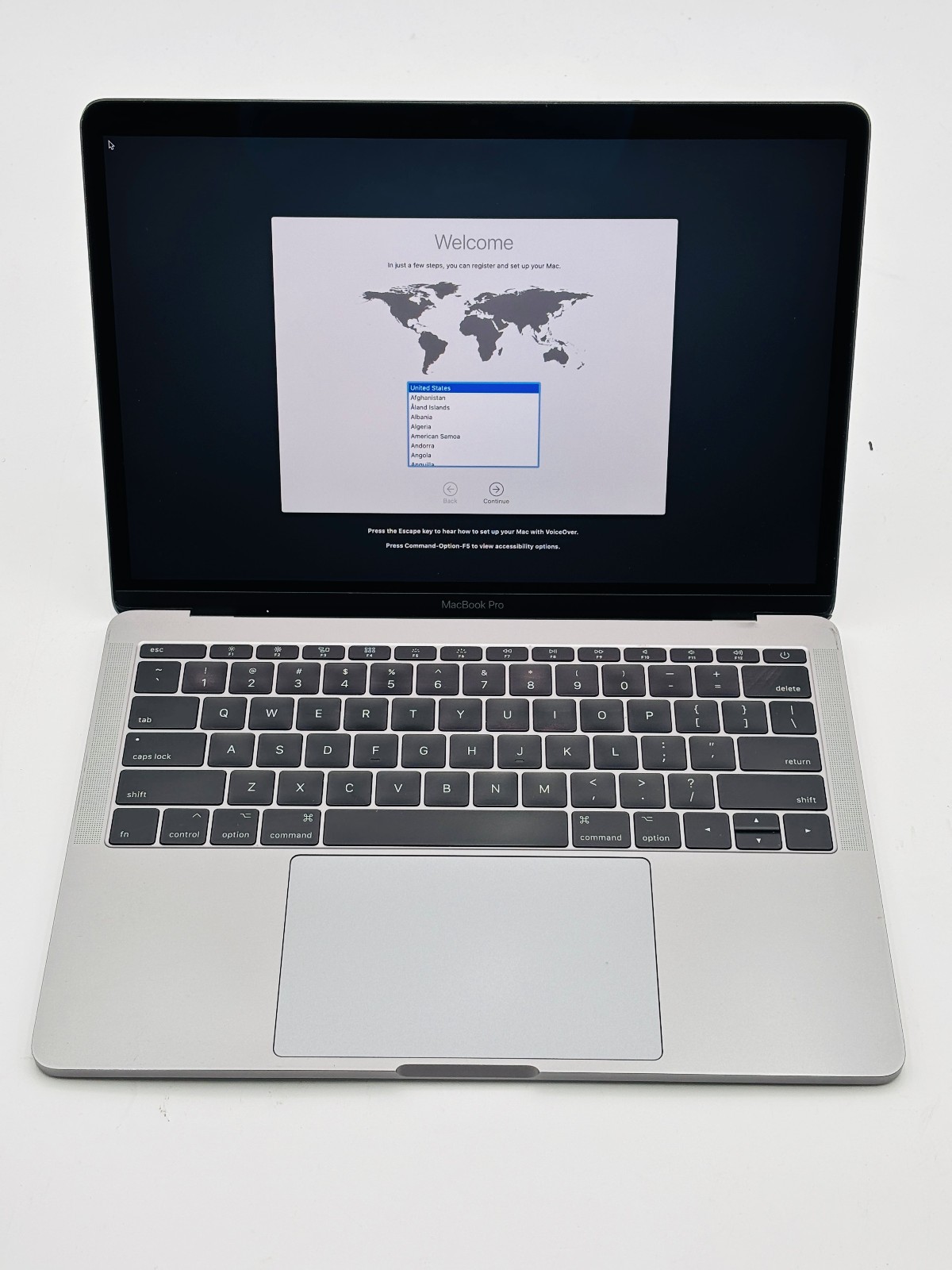 MacBook Pro 13 2017 - i5 7360U- 8GB 128GB SSD macOS Catalina - Space Gray 1 MacBook Pro 13 2017 - i5 7360U- 8GB 128GB SSD macOS Catalina - Space Gray