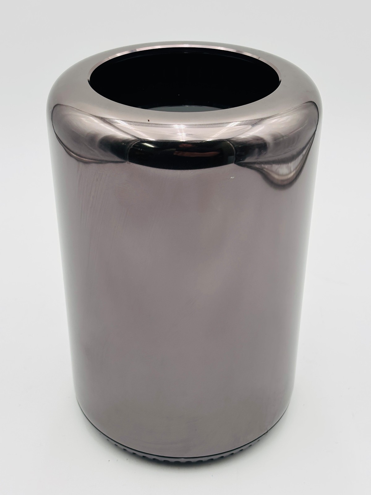 Mac Pro (Late 2013) Xeon E5-1650v2 3.5GHz 64GB RAM 256GB SSD macOS Catalina 1 Mac Pro (Late 2013) Xeon E5-1650v2 3.5GHz 64GB RAM 256GB SSD macOS Catalina