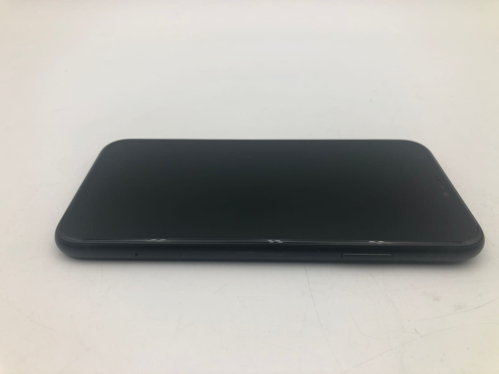 Apple iPhone XR 64GB Black Unlocked MH563LL/A iOS Smartphone Tested 98% Battery 4 Apple iPhone XR 64GB Black Unlocked MH563LL/A iOS Smartphone Tested 98% Battery