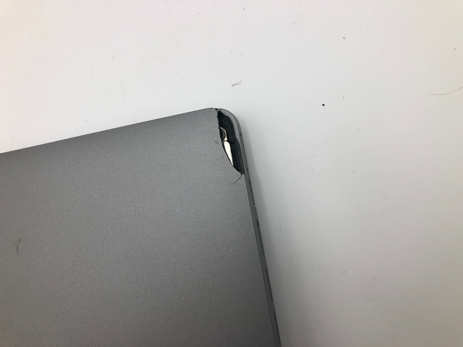 Dell Latitude 5510 i5-10310U 16GB 256GB NVMe 15.6" FHD Win 11 Pro No Battery 9 Dell Latitude 5510 i5-10310U 16GB 256GB NVMe 15.6" FHD Win 11 Pro No Battery