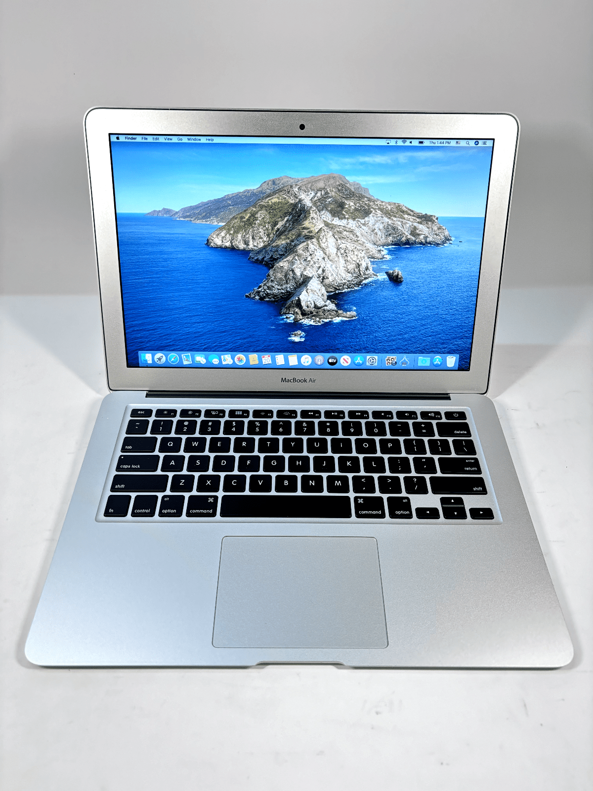 Apple MacBook Air 13-Inch Early 2014 i5 4260U 4GB 128GB SSD Catalina -Used