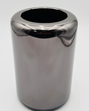 Mac Pro (Late 2013) Xeon E5-1620 v2 3.70GHz 32GB RAM 512GB SSD macOS Catalina