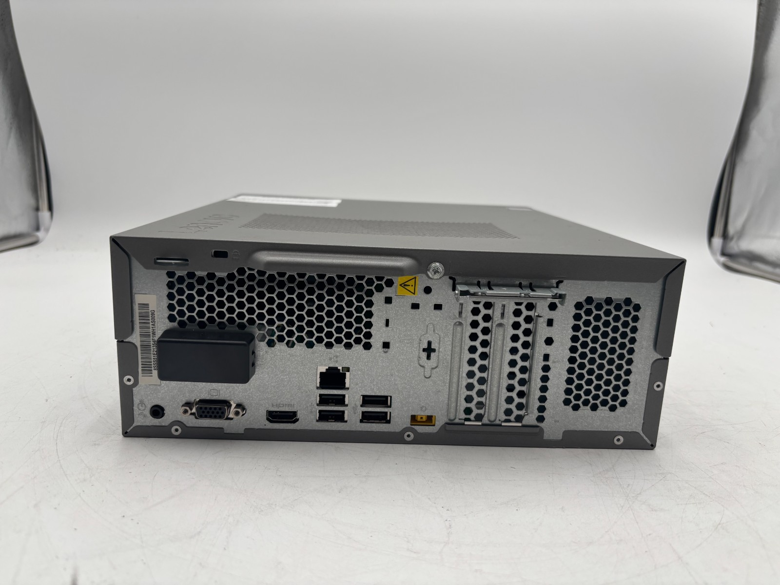 Lenovo IdeaCentre 3 90MV00ELUS Athlon Silver 3050U 8 GB RAM 256 GB SSD 3 Lenovo IdeaCentre 3 90MV00ELUS Athlon Silver 3050U 8 GB RAM 256 GB SSD