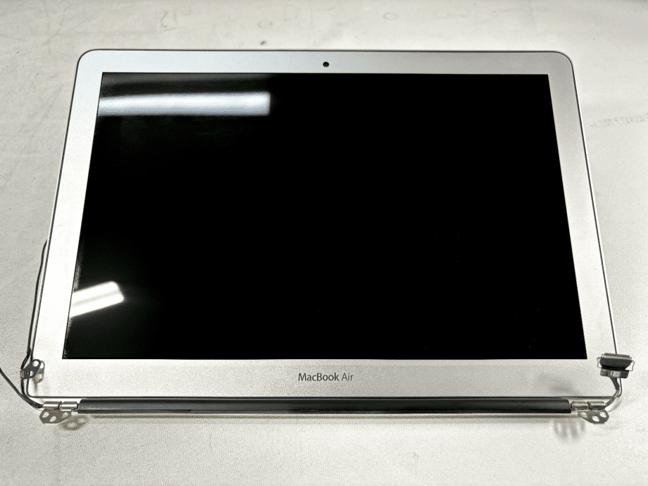 image of MacBook Air 13inch Mid 2013 Display Assembly A1466 EMC 2632 Used Fair 375313960257 2