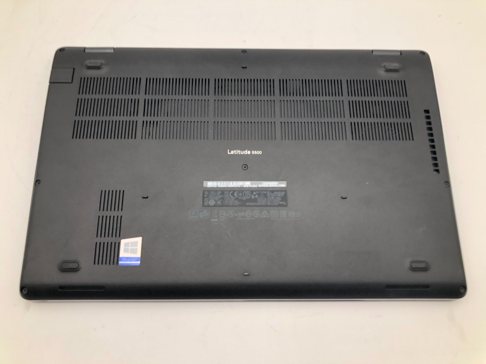 Dell Latitude 5500 i7-8665U 16GB 256GB NVMe SSD 15.5" FHD Win 11 Pro 6 Dell Latitude 5500 i7-8665U 16GB 256GB NVMe SSD 15.5" FHD Win 11 Pro