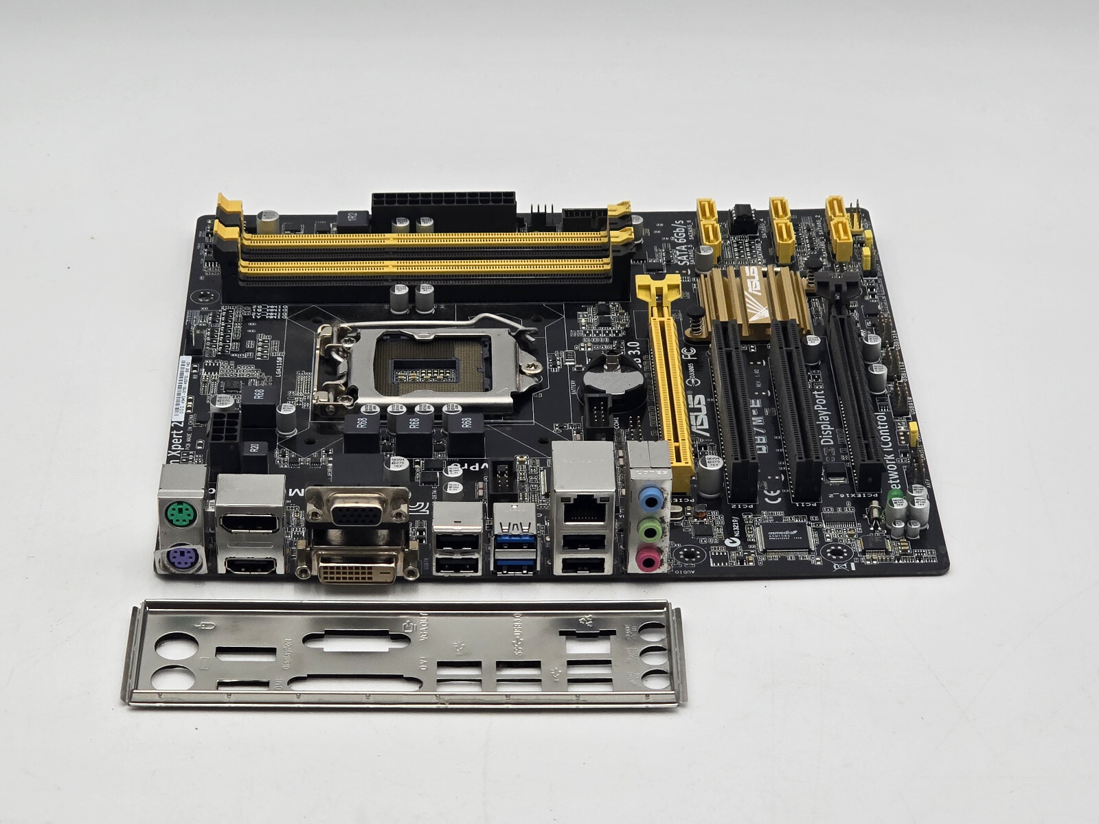 ASUS Q87M-E/CSM/SI Motherboard LGA1150 DDR3 Micro ATX w/ I/O Shield 4th Gen Inte 3 ASUS Q87M-E/CSM/SI Motherboard LGA1150 DDR3 Micro ATX w/ I/O Shield 4th Gen Inte