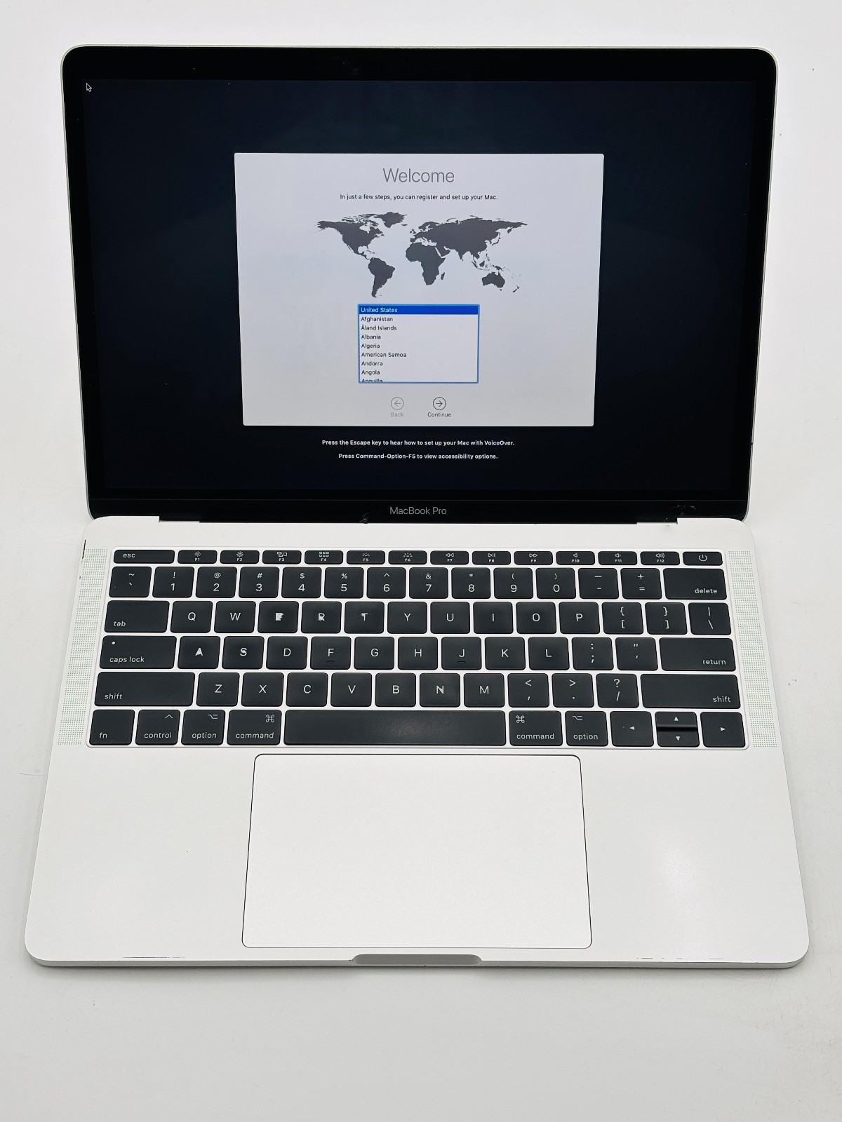 MacBook Pro 13 2017 - i5 7th Gen - 8GB RAM 128GB SSD - macOS Catalina - Silver 1 MacBook Pro 13 2017 - i5 7th Gen - 8GB RAM 128GB SSD - macOS Catalina - Silver