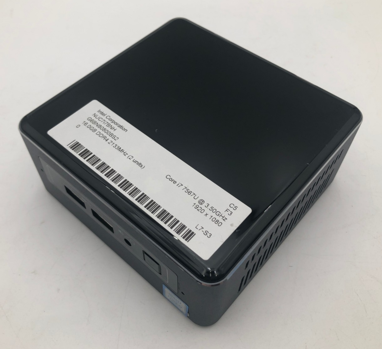 Intel NUC7i7BNH Core i7-7567U 16GB RAM 256GB SATA SSD Win 10 Pro Mini Desktop 1 Intel NUC7i7BNH Core i7-7567U 16GB RAM 256GB SATA SSD Win 10 Pro Mini Desktop