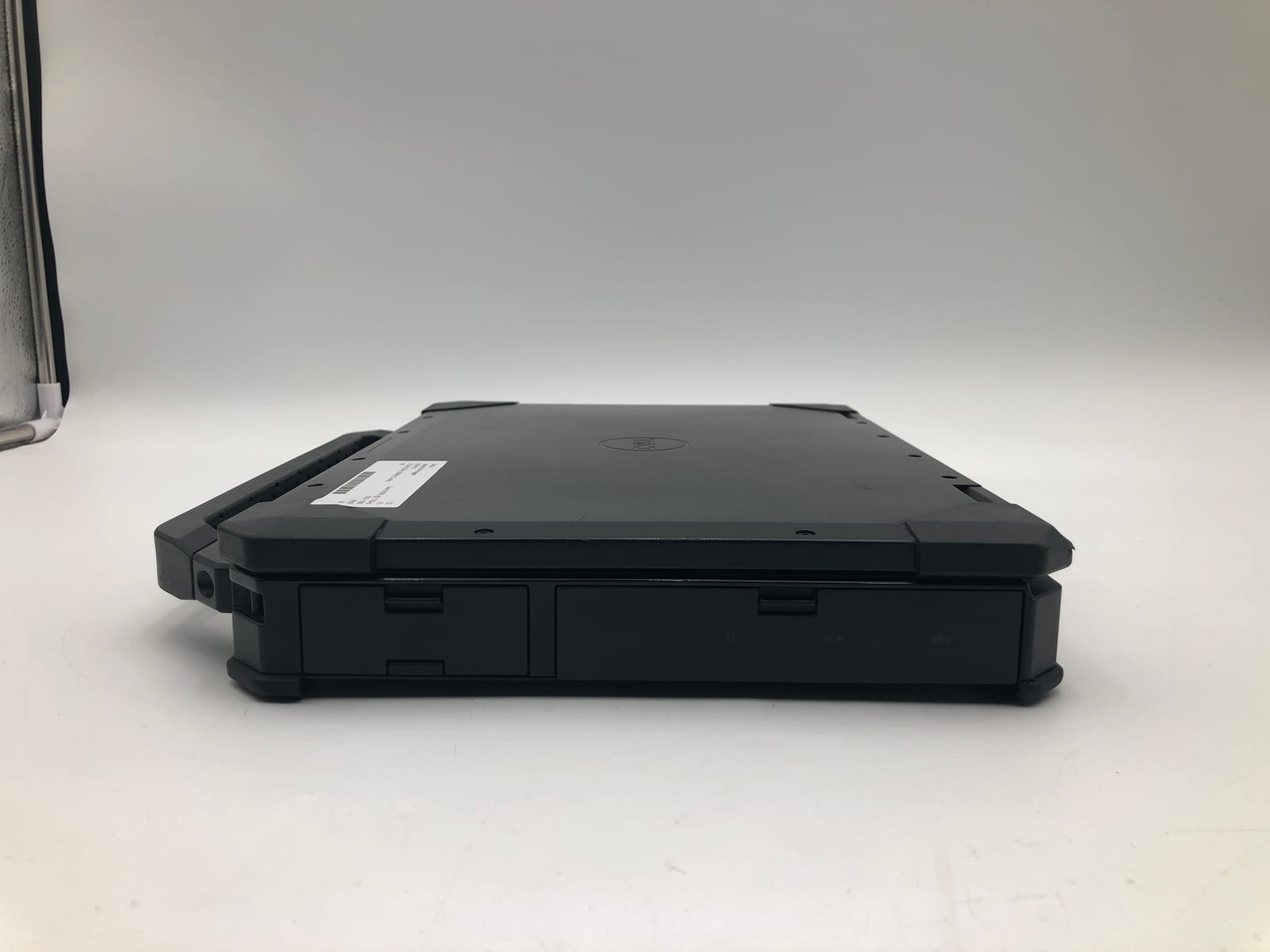 Dell | Latitude 5424 Rugged | i5-8350U | 32GB | No OS | 66% Battery 6 Dell | Latitude 5424 Rugged | i5-8350U | 32GB | No OS | 66% Battery