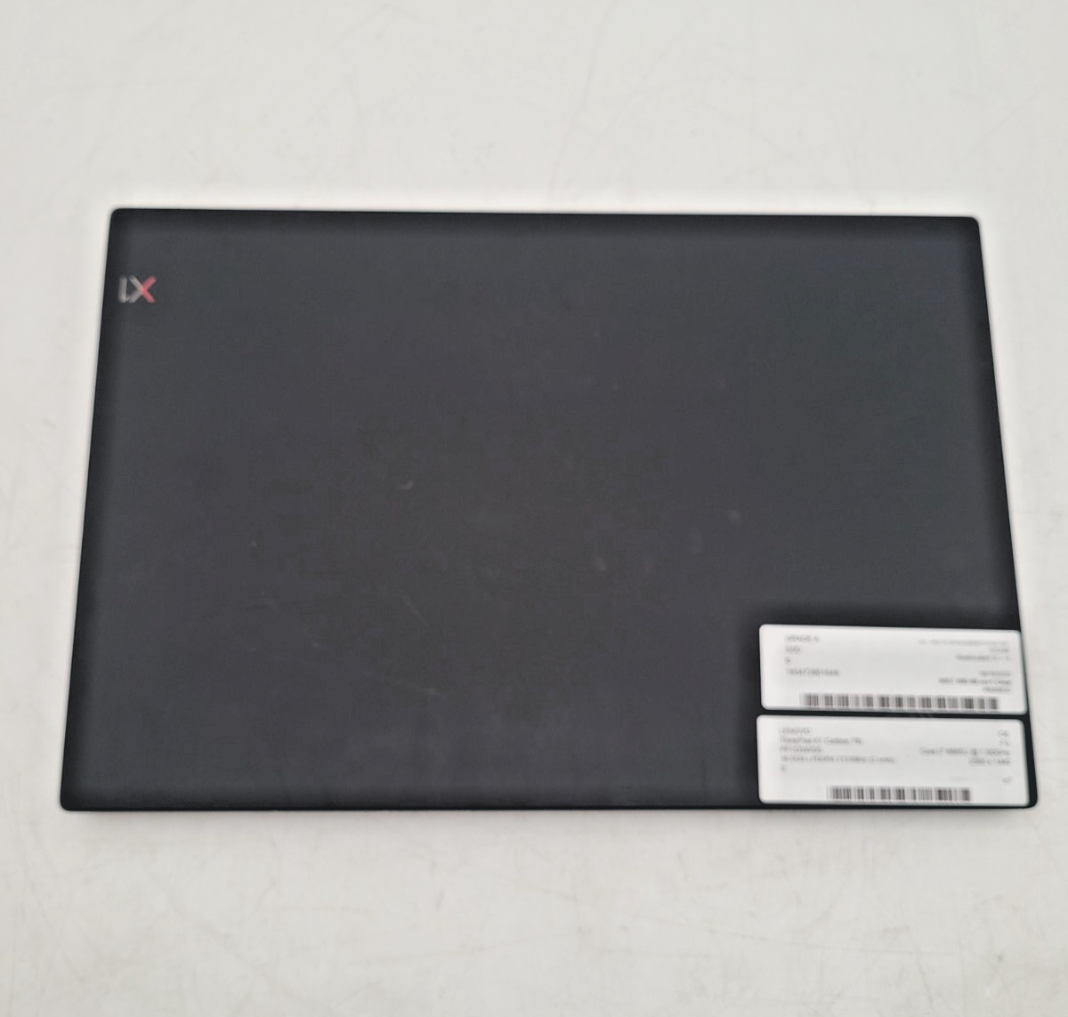 Lenovo ThinkPad X1 Carbon 7th i7-8665U 16GB 512GB SSD 3 Lenovo ThinkPad X1 Carbon 7th i7-8665U 16GB 512GB SSD