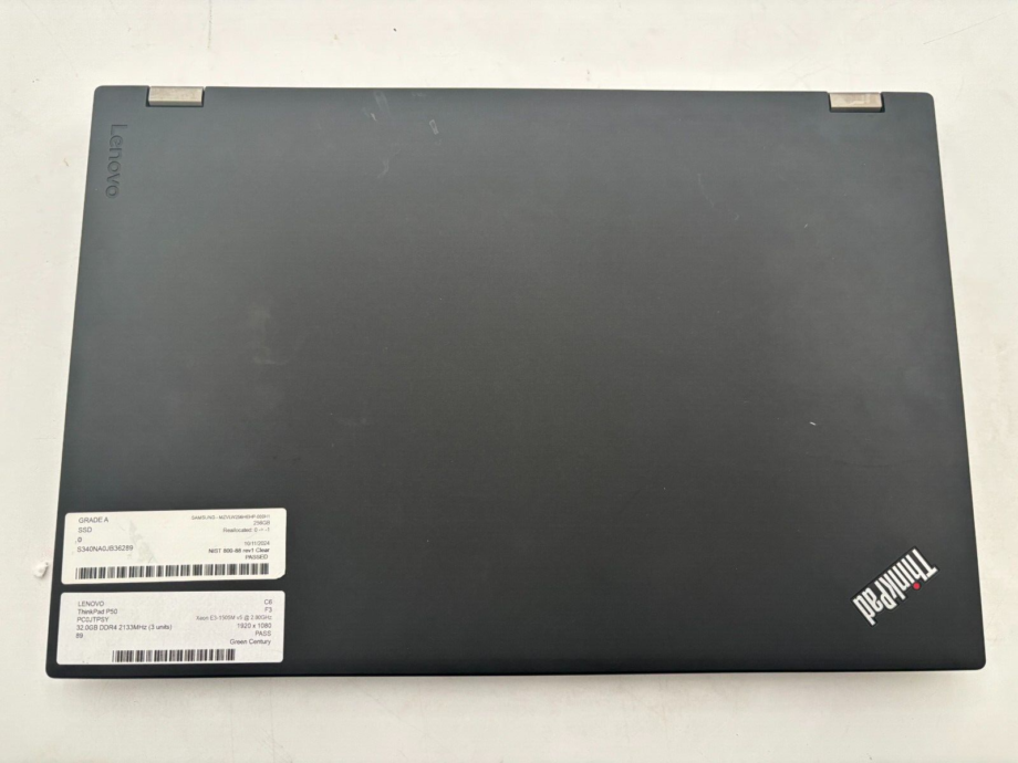 Lenovo ThinkPad P50 - Xeon E3-1505M v5 - 32GB RAM - 256GB NVMe SSD - Quadro M200