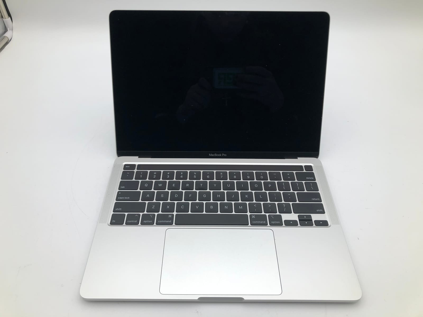 Apple MacBook Pro (13-inch, 2020, Two Thunderbolt 3 ports) Silver 3 Apple MacBook Pro (13-inch, 2020, Two Thunderbolt 3 ports) Silver