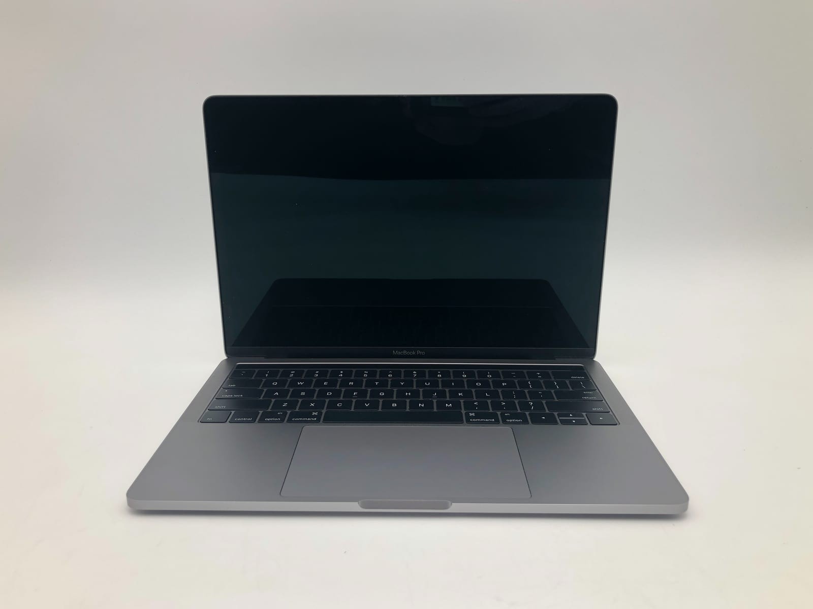 Apple | MacBook Pro (13-inch, 2016, Four Thunderbolt 3 Ports) | | 79% Battery 3 Apple | MacBook Pro (13-inch, 2016, Four Thunderbolt 3 Ports) | | 79% Battery