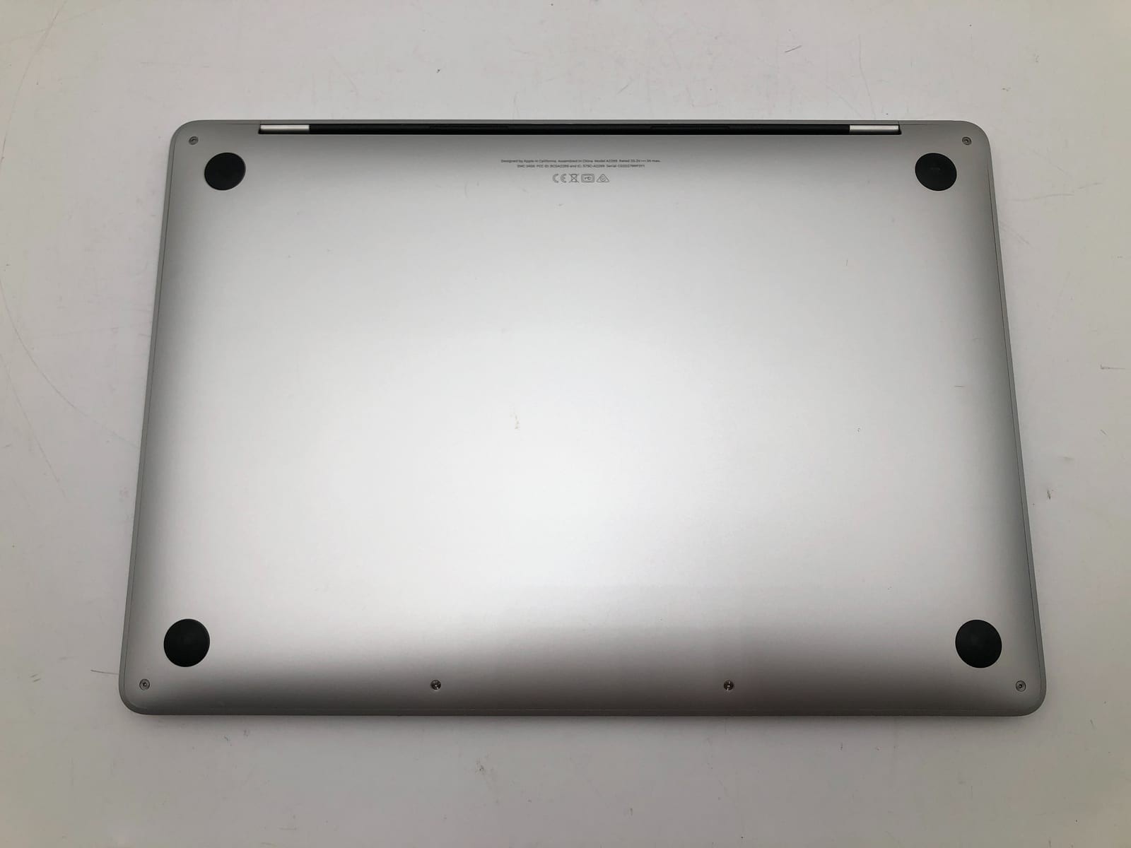 Apple MacBook Pro (13-inch, 2020, Two Thunderbolt 3 ports) macOS 10.15.7 5 Apple MacBook Pro (13-inch, 2020, Two Thunderbolt 3 ports) macOS 10.15.7