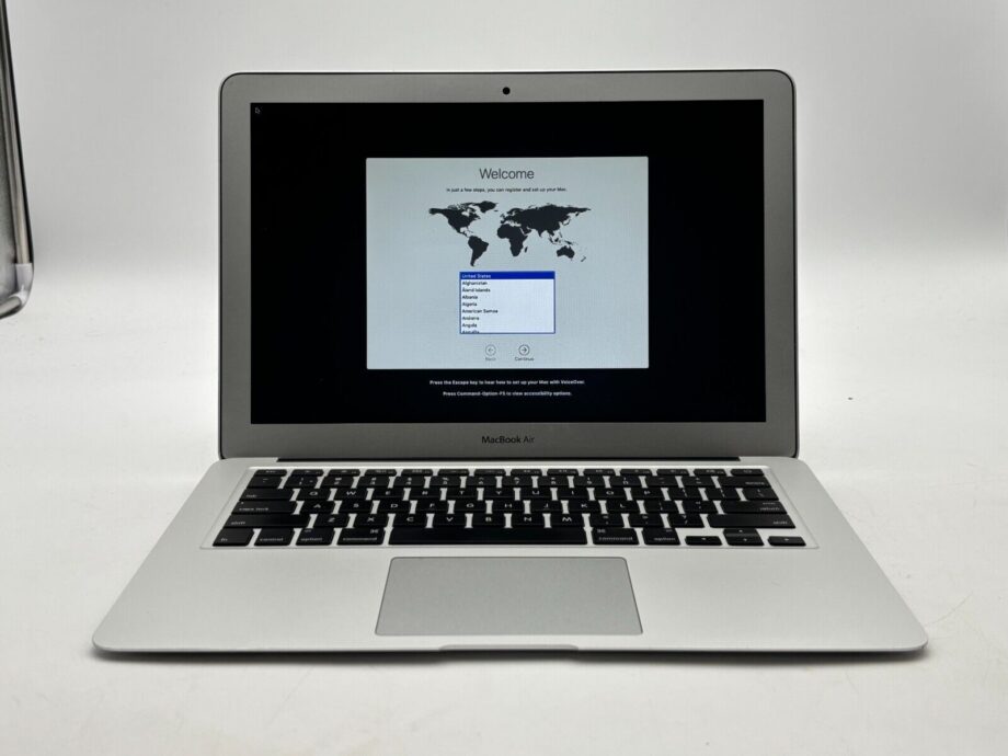 MacBook Air (13-inch, 2015) –  i5-5250U – 8GB RAM – 128GB SSD *SEE DESCRIPTION*