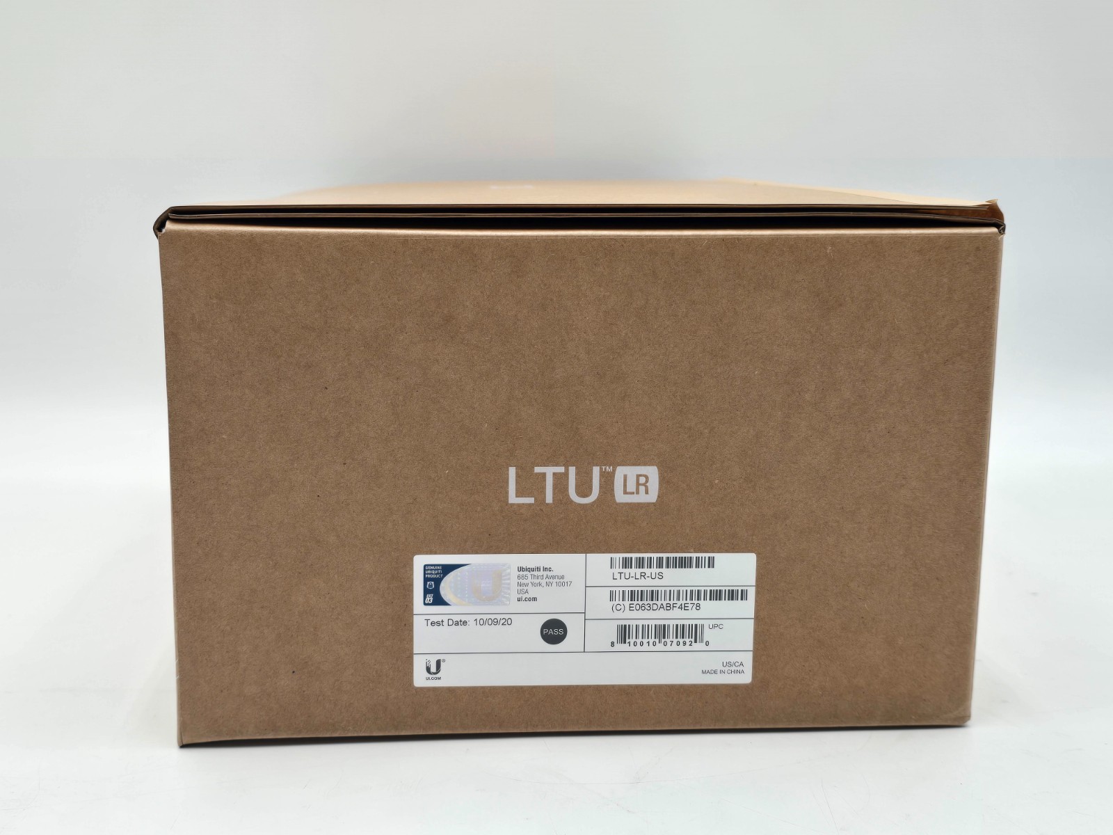 Ubiquiti LTU-LR-US 5GHz PtMP Long-Range Client Radio w/ Antenna (New, Sealed) 3 Ubiquiti LTU-LR-US 5GHz PtMP Long-Range Client Radio w/ Antenna (New, Sealed)