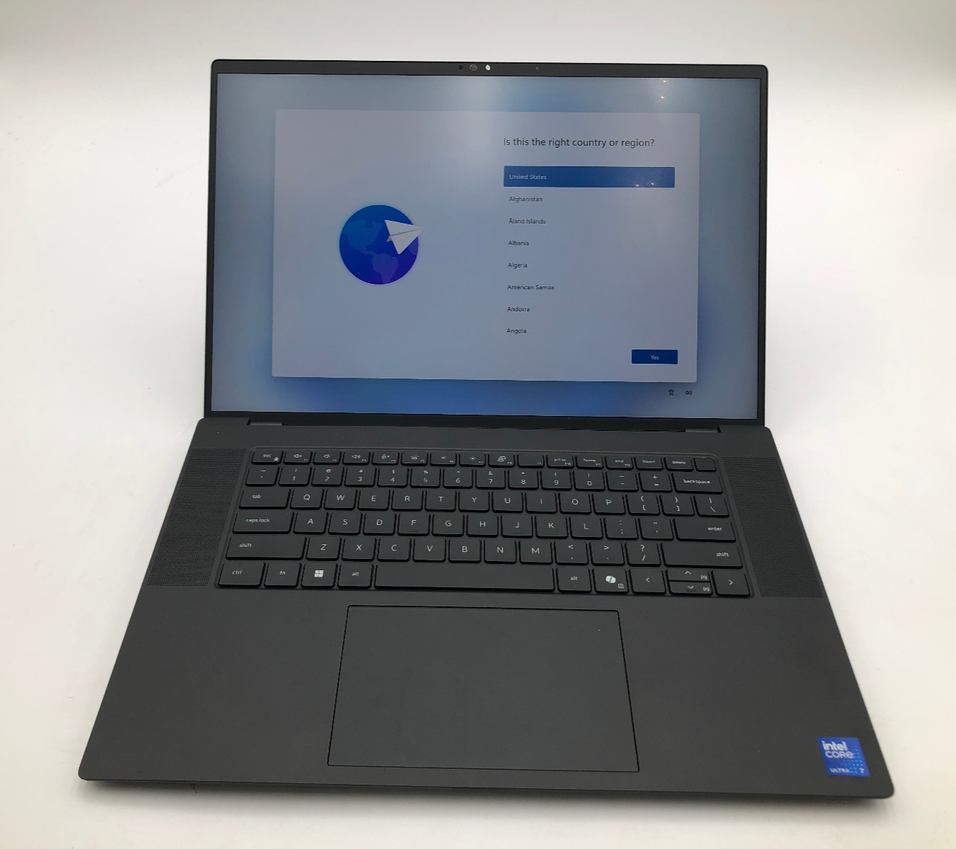 Dell Precision 5690 - Ultra 7 155H- 32GB - 1TB NVMe SSD Win11 Pro - RTX 3500 Ada 1 Dell Precision 5690 - Ultra 7 155H- 32GB - 1TB NVMe SSD Win11 Pro - RTX 3500 Ada