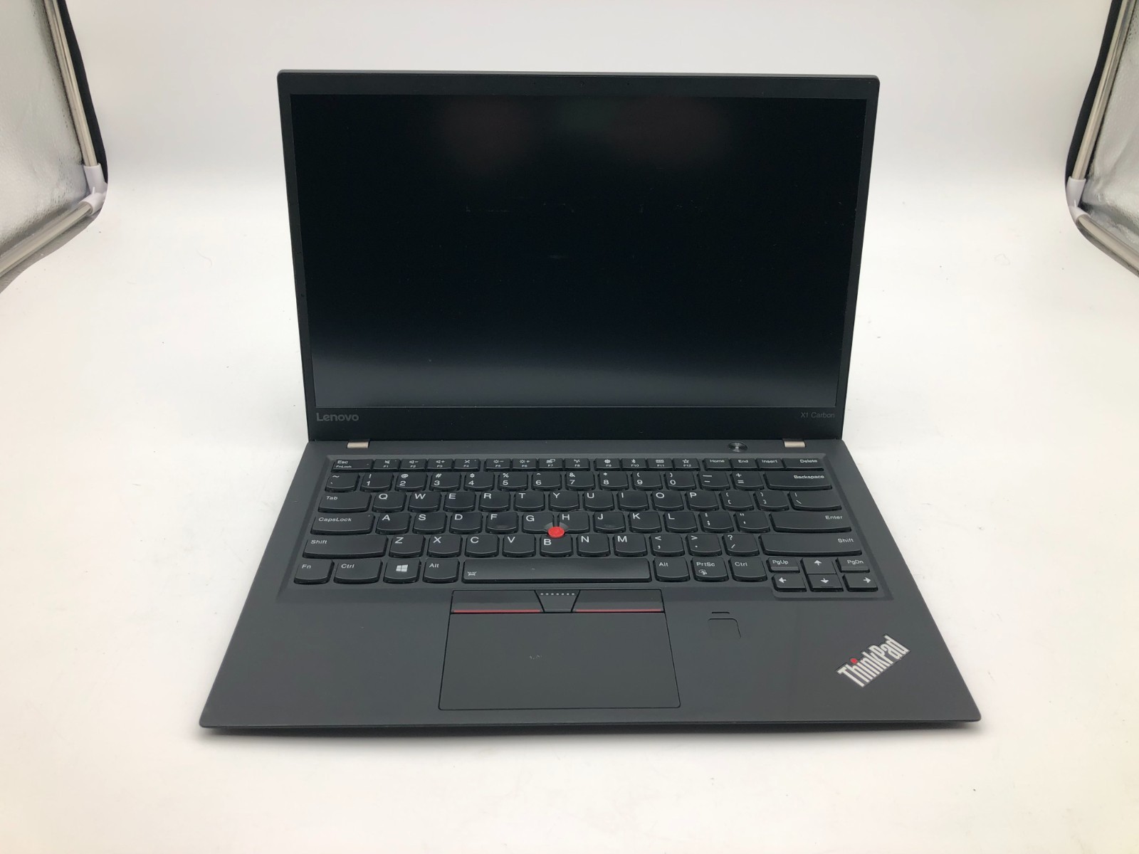 Lenovo ThinkPad X1 Carbon Gen5 i7-7600U 16GB 512GB NVMe 14" FHD Win11 No Battery 3 Lenovo ThinkPad X1 Carbon Gen5 i7-7600U 16GB 512GB NVMe 14" FHD Win11 No Battery
