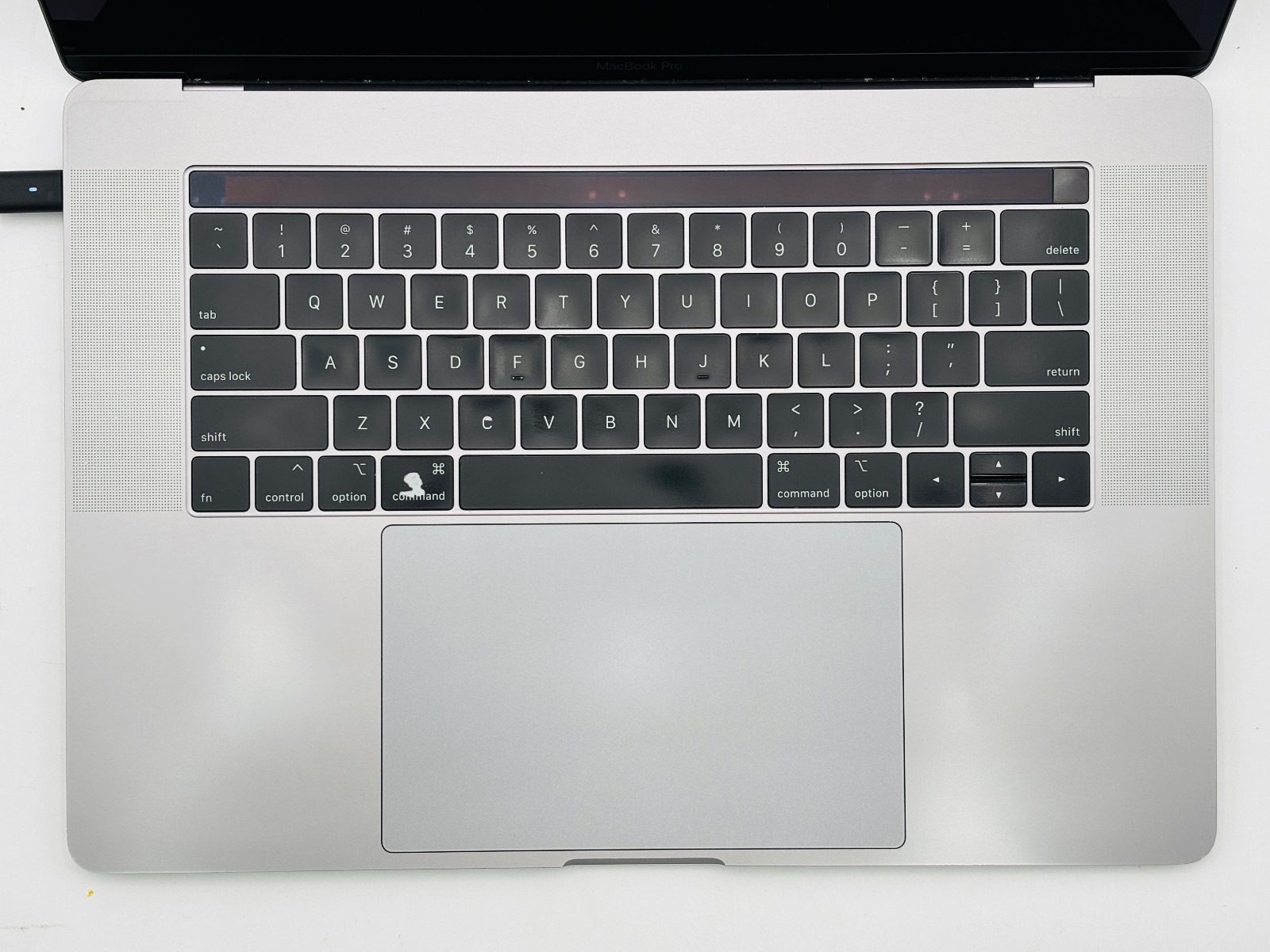 MacBook Pro 15 2019 - i7 9750H 16GB 512GB SSD macOS Catalina - No Battery 3 MacBook Pro 15 2019 - i7 9750H 16GB 512GB SSD macOS Catalina - No Battery