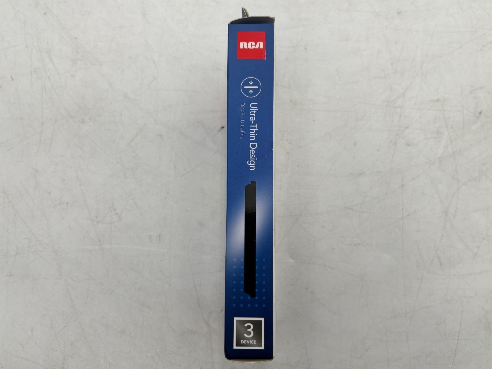 RCA RCTSC3B Universal Rechargeable 3 Device Streaming Remote Control 3 RCA RCTSC3B Universal Rechargeable 3 Device Streaming Remote Control