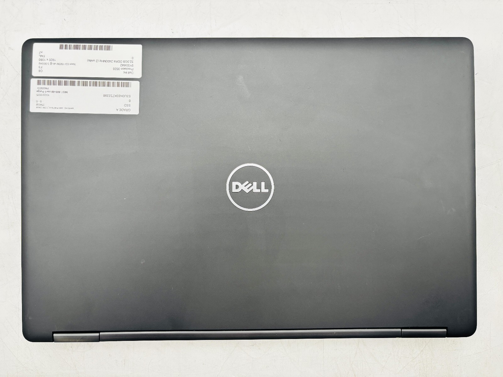 Dell Precision 3520 - Xeon E3 1505M v6 - 32GB 256GB SSD W11P - M620 - No Battery 3 Dell Precision 3520 - Xeon E3 1505M v6 - 32GB 256GB SSD W11P - M620 - No Battery