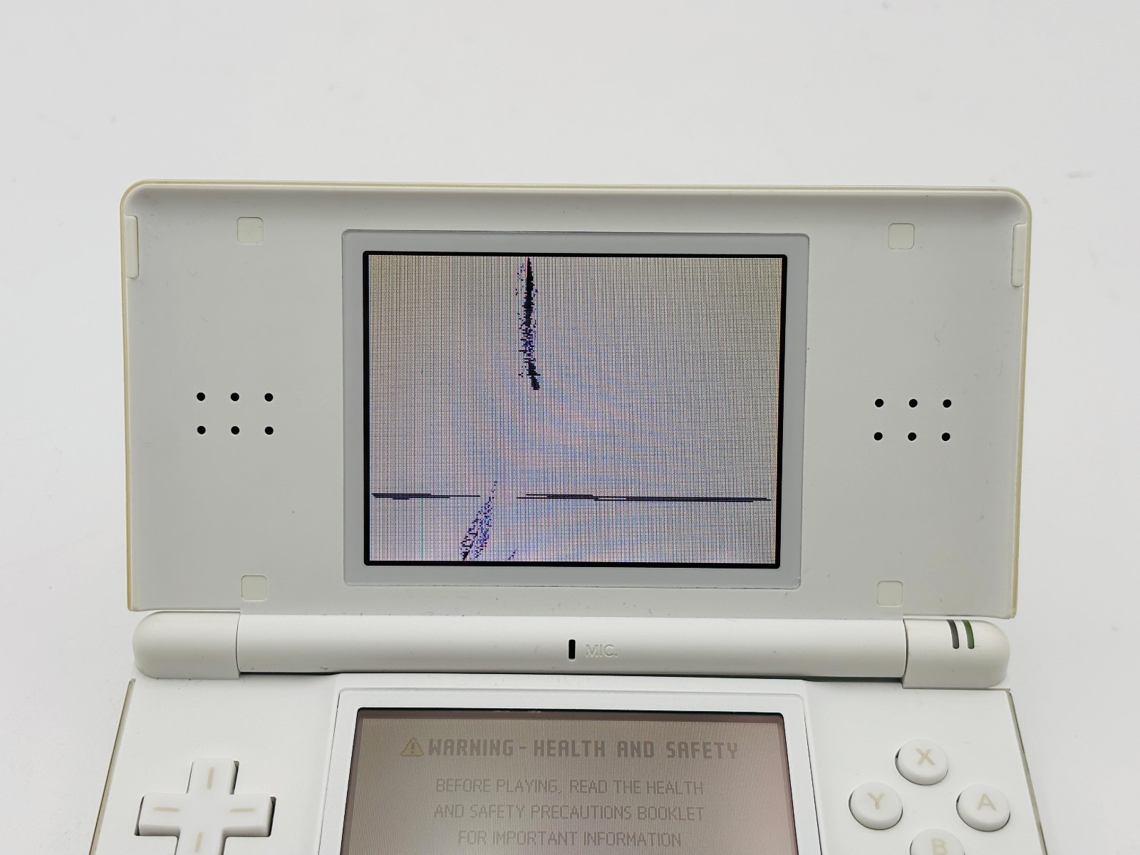 Nintendo DS Lite Handheld Console - Polar White - Bad Screen 7 Nintendo DS Lite Handheld Console - Polar White - Bad Screen