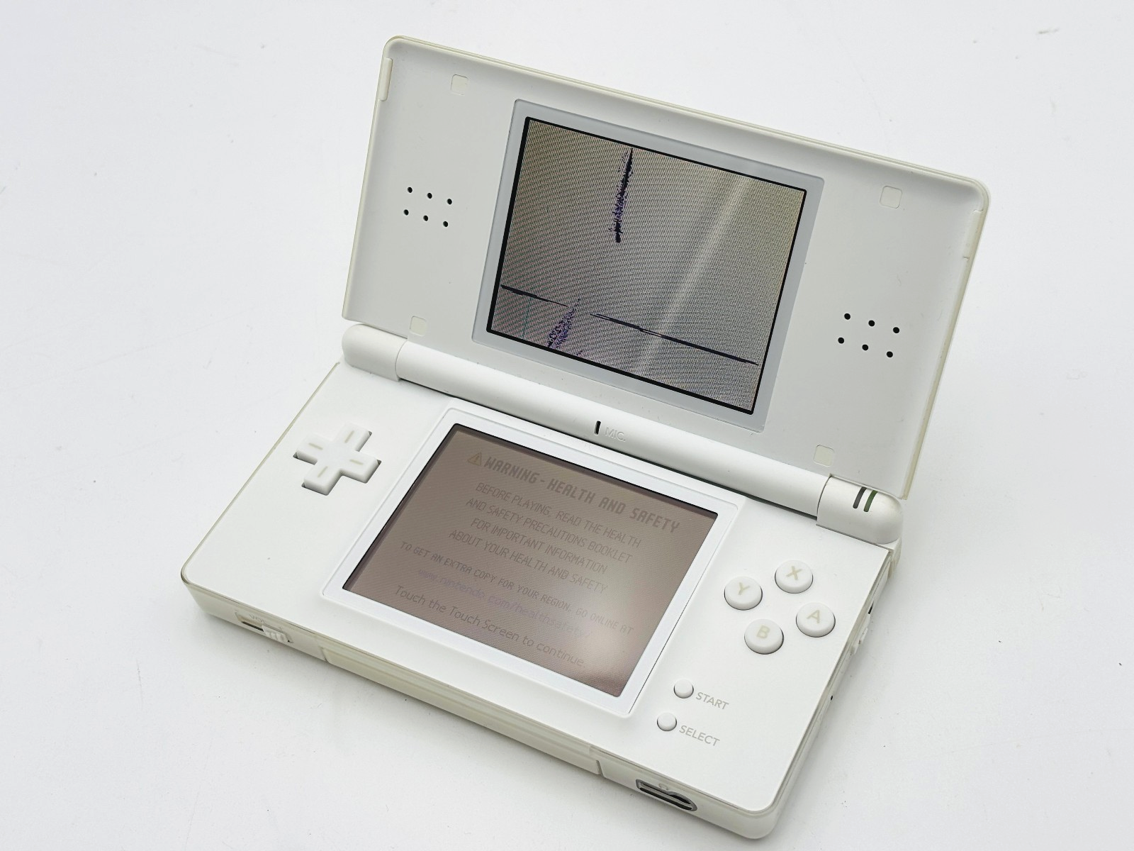 Nintendo DS Lite Handheld Console - Polar White - Bad Screen 1 Nintendo DS Lite Handheld Console - Polar White - Bad Screen
