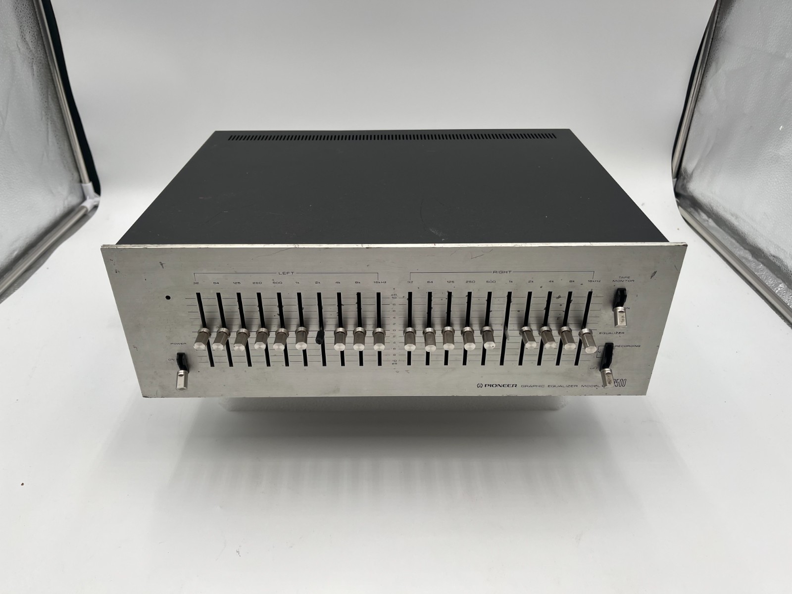 Pioneer SG-9500 Stereo Graphic Equalizer | Vintage 10-Band EQ | Fully Tested 1 Pioneer SG-9500 Stereo Graphic Equalizer | Vintage 10-Band EQ | Fully Tested