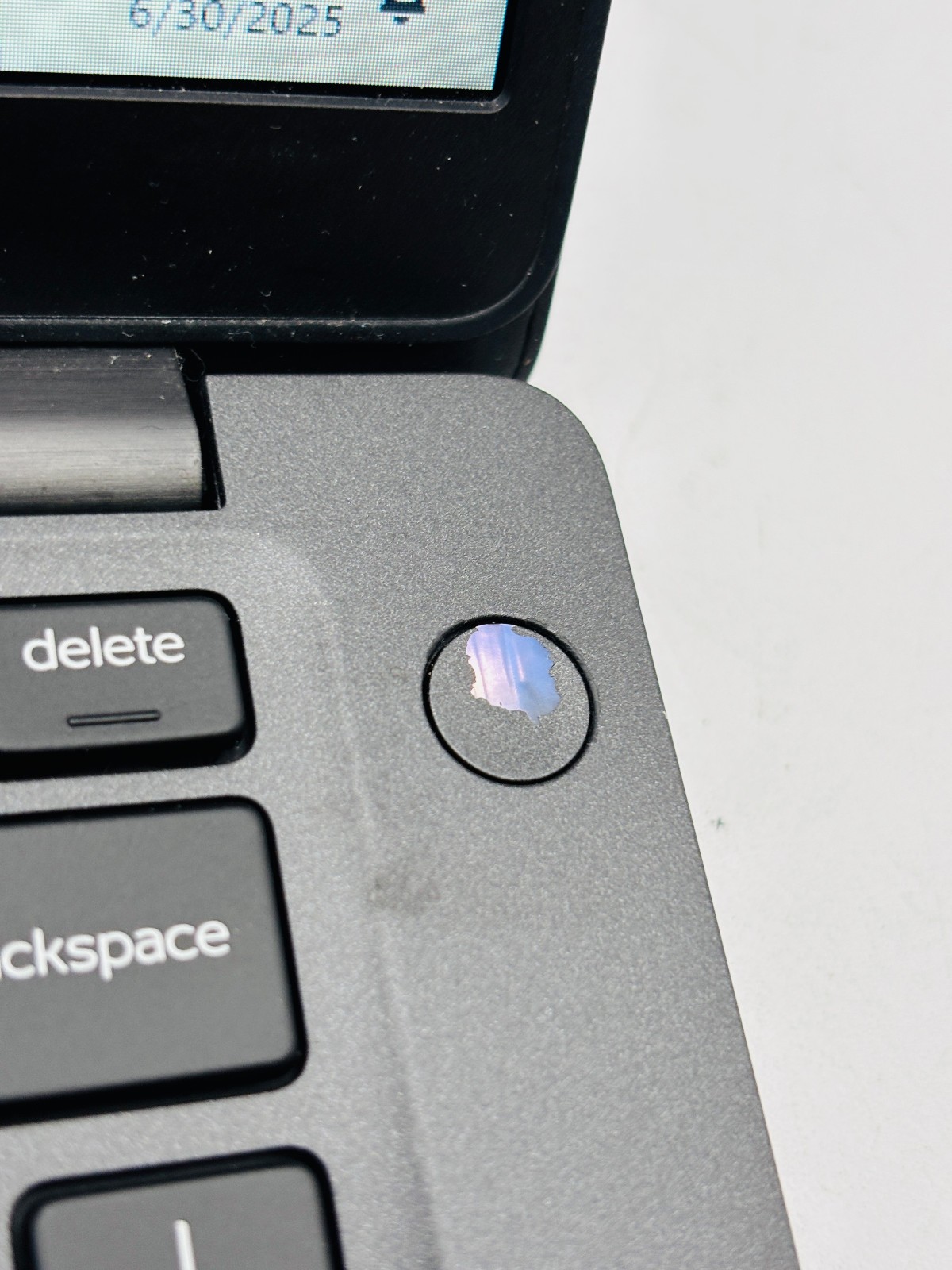 Dell Latitude 5400 | i5-8365U | 8GB RAM | 256GB NVMe SSD | Windows 11 Pro 3 Dell Latitude 5400 | i5-8365U | 8GB RAM | 256GB NVMe SSD | Windows 11 Pro