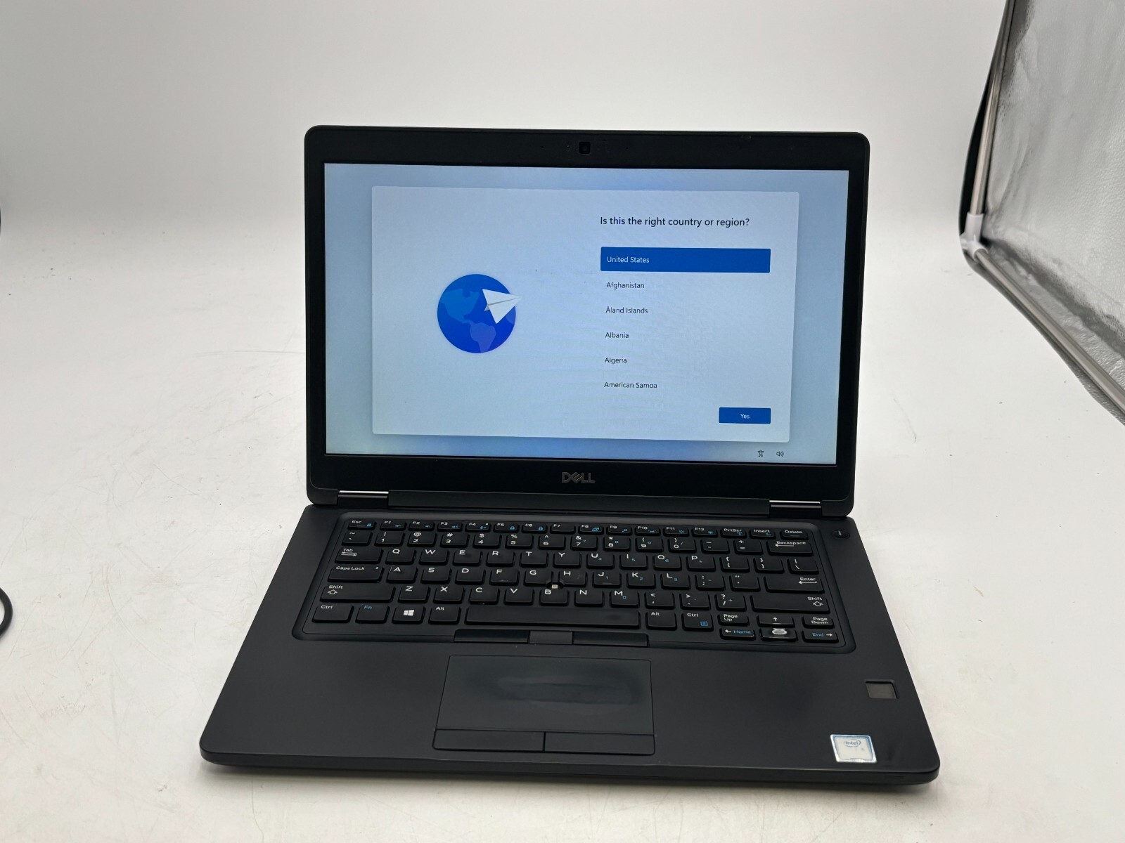 Dell Latitude 5490 i5-8350U 8GB 256GB SSD 14" FHD W11 Pro 1 Dell Latitude 5490 i5-8350U 8GB 256GB SSD 14" FHD W11 Pro