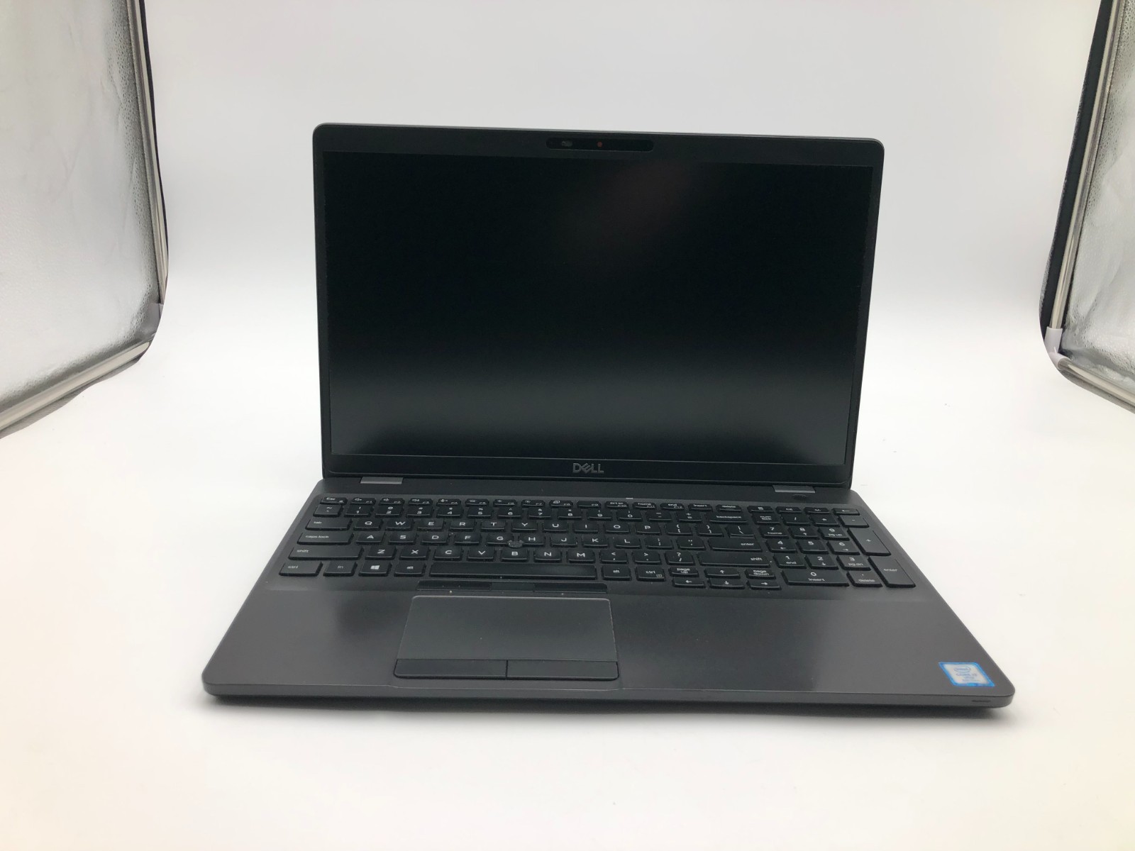 Dell Latitude 5500 i7-8665U 16GB 256GB NVMe 15.6" FHD Win 11 Pro No Battery 4 Dell Latitude 5500 i7-8665U 16GB 256GB NVMe 15.6" FHD Win 11 Pro No Battery