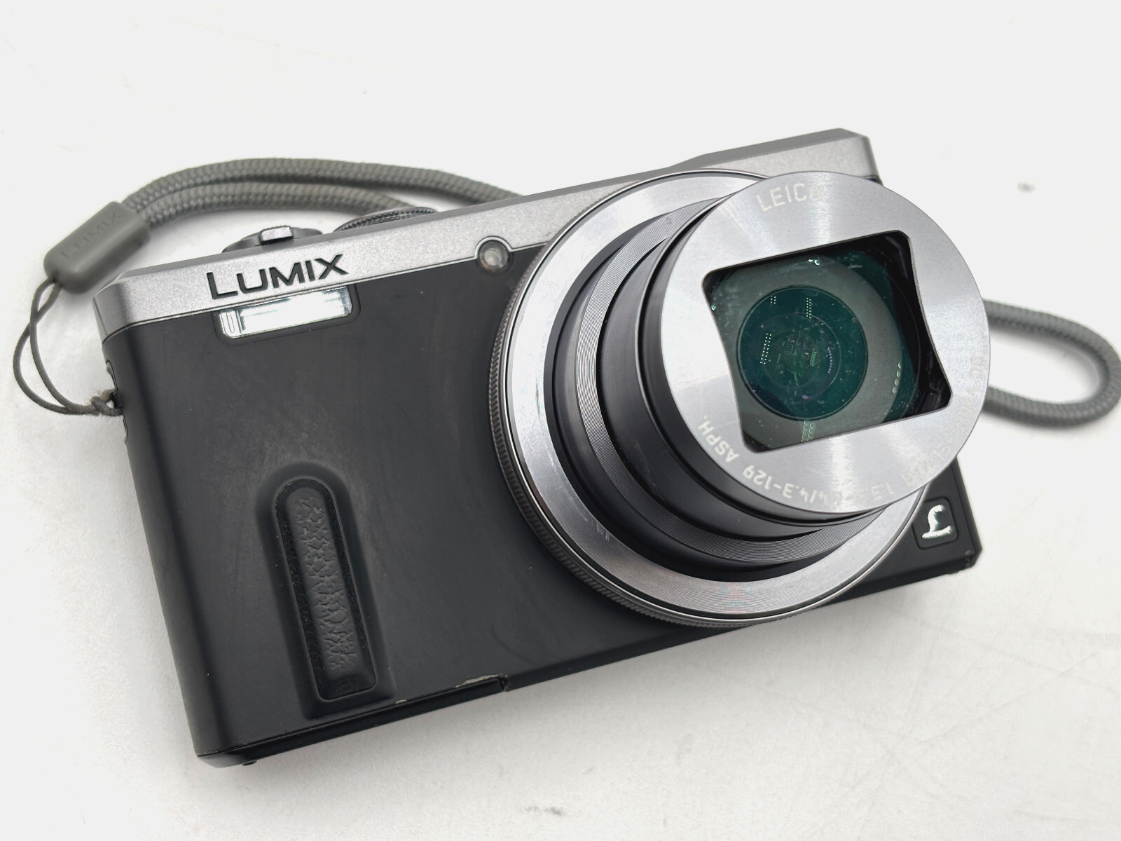 Panasonic LUMIX DMC-ZS40 Digital Camera Silver (Used