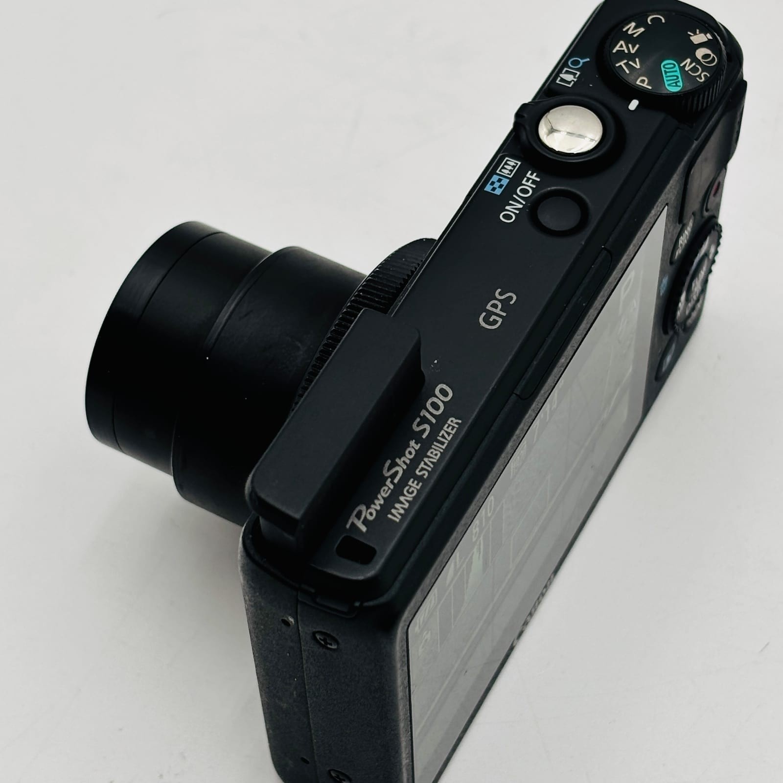 Canon PowerShot S100 12.1MP 3.0" LCD 8 Canon PowerShot S100 12.1MP 3.0" LCD