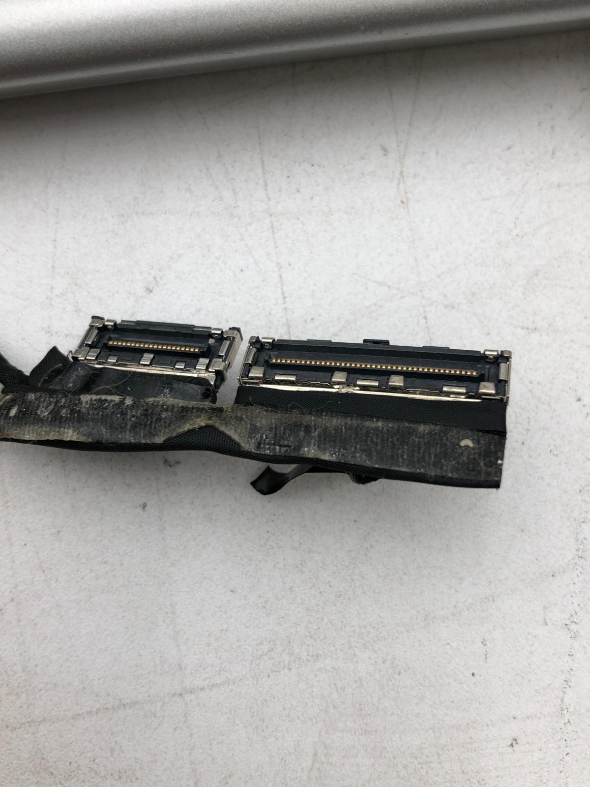 HP EliteBook 850 G5 15.6″ Touch (L18315‑001) Complete Display Assembly 4 HP EliteBook 850 G5 15.6″ Touch (L18315‑001) Complete Display Assembly