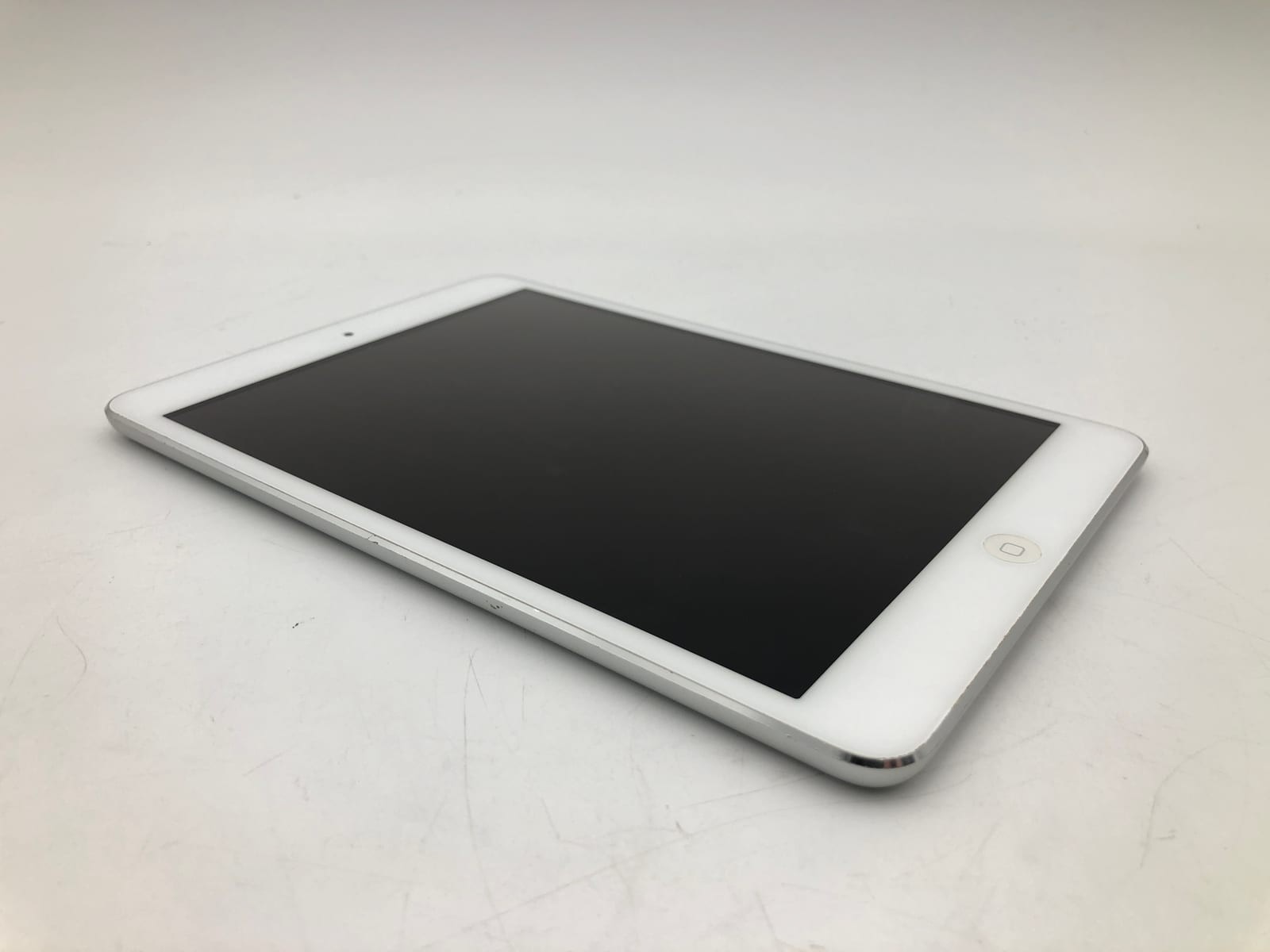 Apple iPad mini 2 32GB Silver Unlocked FE280LL/A iOS Smartphone Tested 93% Batte 5 Apple iPad mini 2 32GB Silver Unlocked FE280LL/A iOS Smartphone Tested 93% Batte