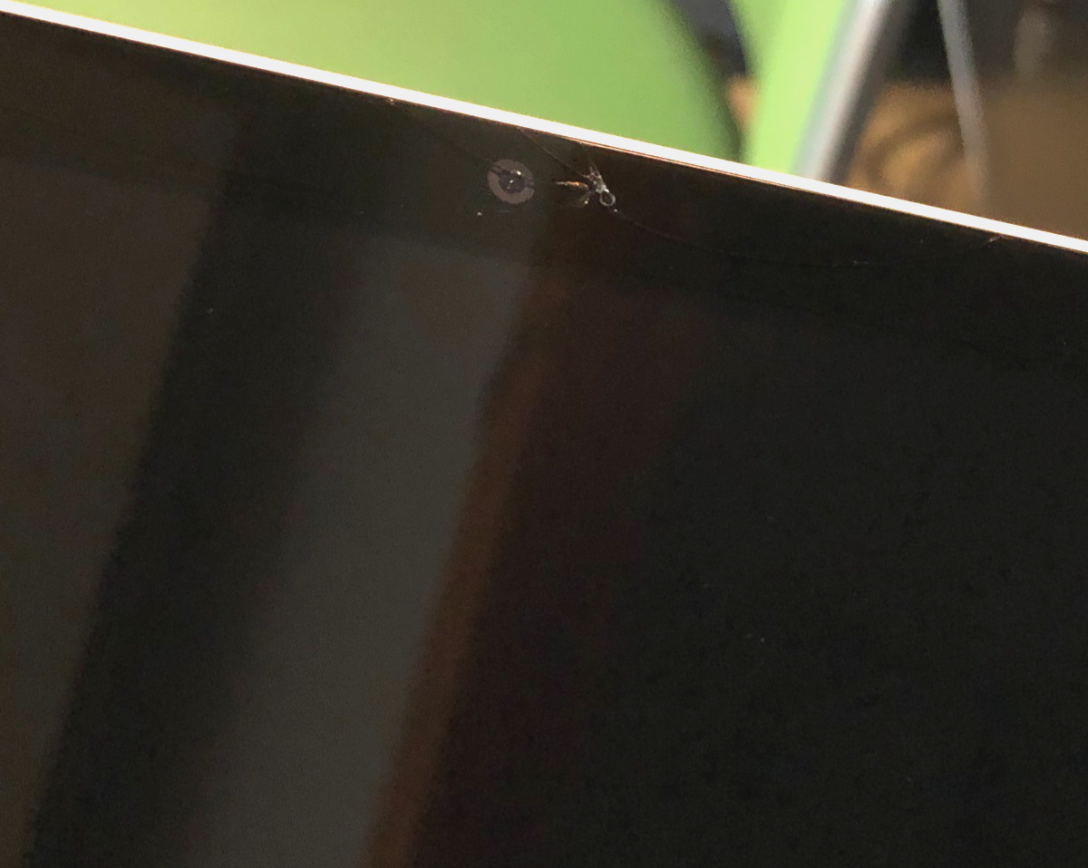 Apple iPad 10.9" 10th Gen - Wi-Fi Only , 64GB Silver - Display DMG 6 Apple iPad 10.9" 10th Gen - Wi-Fi Only , 64GB Silver - Display DMG