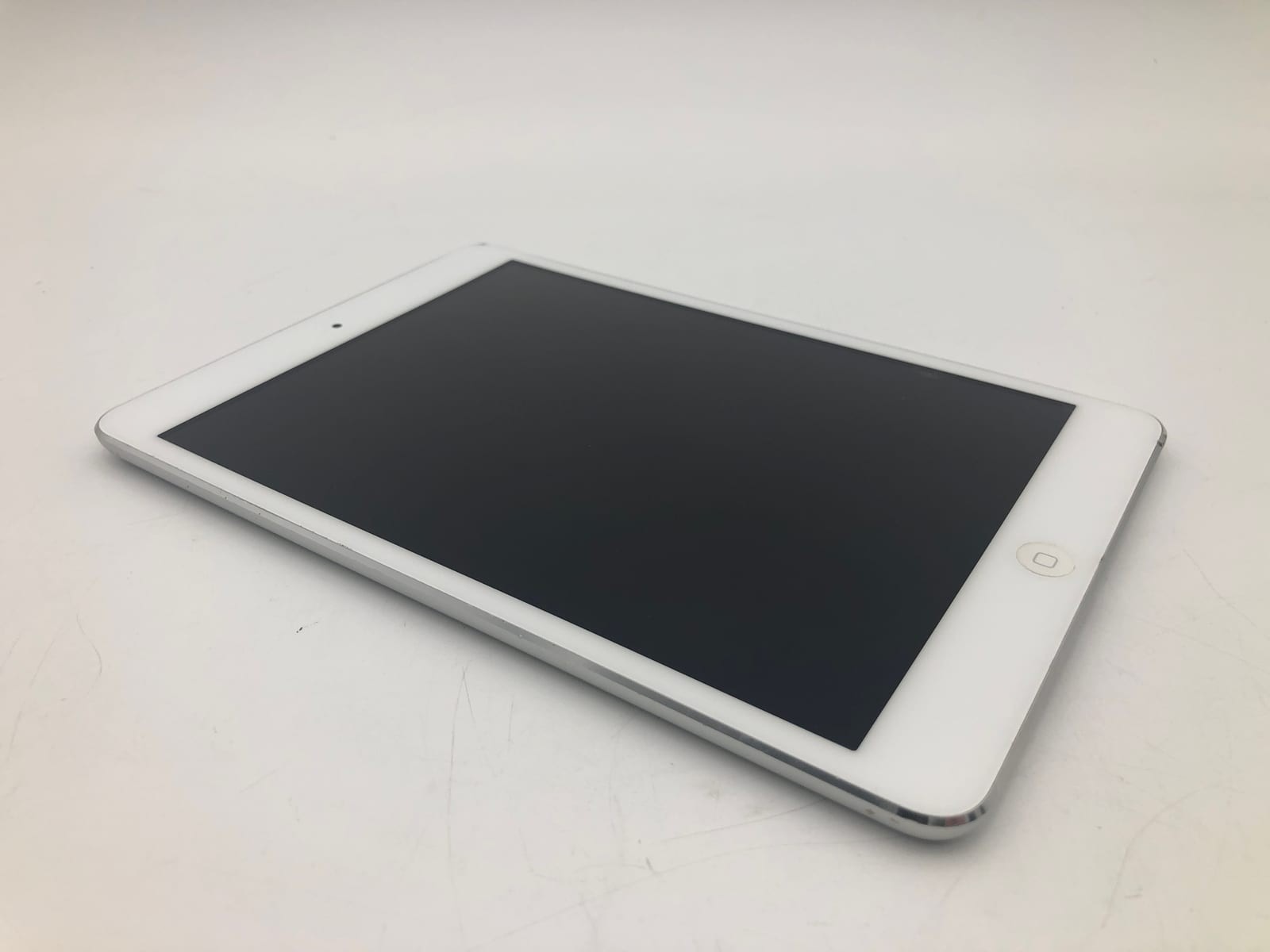 Apple iPad mini 2 32GB Silver Unlocked FE280LL/A iOS Smartphone Tested 90% Bat 2 4 Apple iPad mini 2 32GB Silver Unlocked FE280LL/A iOS Smartphone Tested 90% Bat 2