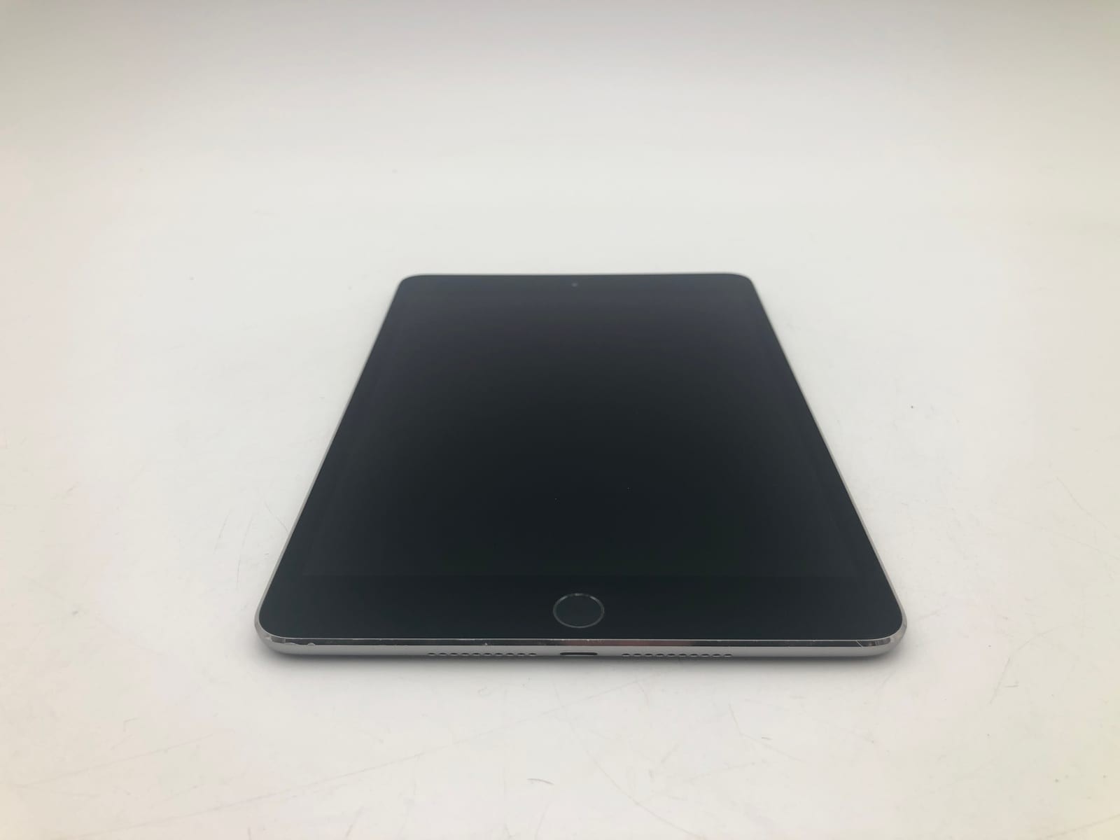 Apple iPad mini 4 16GB Space Gray Wifi Only MK6J2LL/A iOS Smartphone Tested 82% 4 Apple iPad mini 4 16GB Space Gray Wifi Only MK6J2LL/A iOS Smartphone Tested 82%