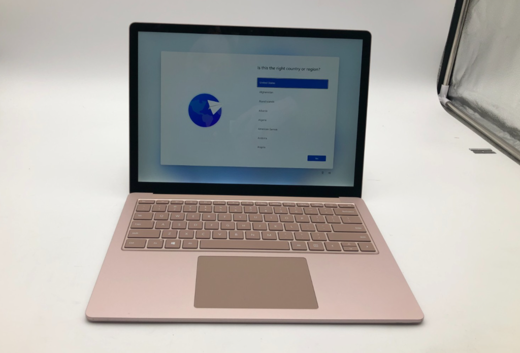 Microsoft Surface Laptop 4 i5-1145G7 8GB 512GB NVMe 13.5