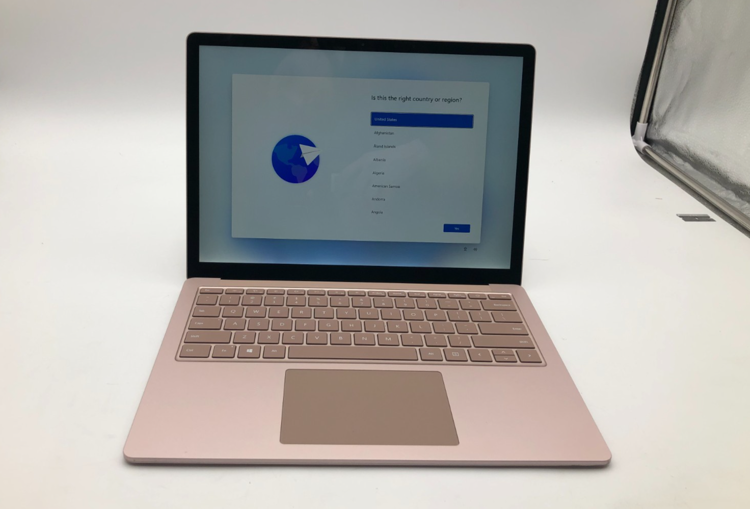 Microsoft Surface Laptop 4 i5-1145G7 8GB 512GB NVMe 13.5" Sandstone Win 11 Pro 1 Microsoft Surface Laptop 4 i5-1145G7 8GB 512GB NVMe 13.5" Sandstone Win 11 Pro
