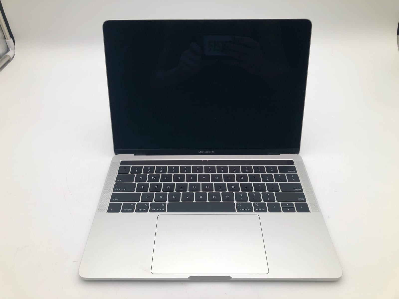 Apple | MacBook Pro | 2019 | Intel(R) Core(TM) i5-8257U CPU | 8GB | 128 GB SSD | 3 Apple | MacBook Pro | 2019 | Intel(R) Core(TM) i5-8257U CPU | 8GB | 128 GB SSD |